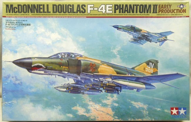 Tamiya 1/32 McDonnell Douglas F-4E Phantom II Early Production, 60310-12000 plastic model kit